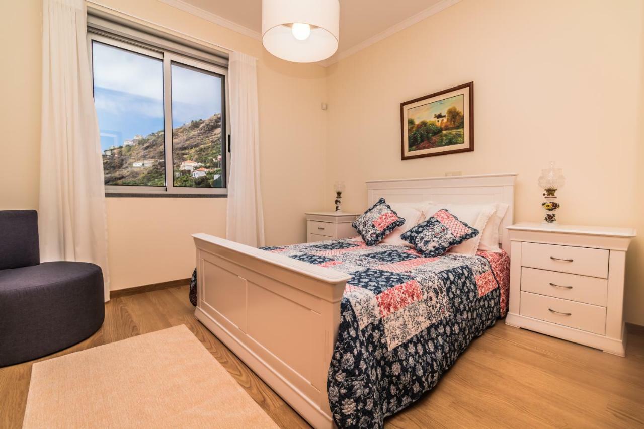 Pink House - Tabua Villa Ribeira Brava Exterior photo
